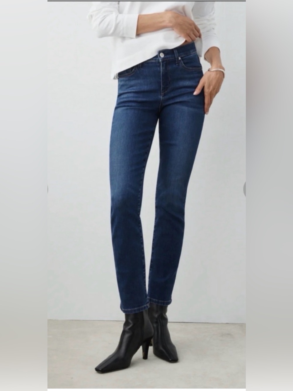 AYR The Stir women’s mid rise jeans size 29L luxury